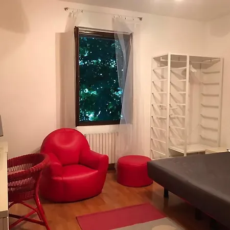 Maison D'Hotes בית הארחה Cologne