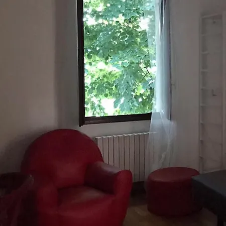 Maison D'Hotes בית הארחה Cologne
