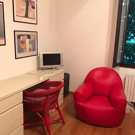 Maison D'Hotes * Cologne